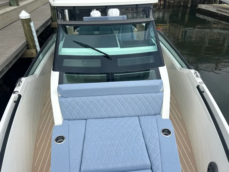 Slide: The Image of Saxdor 320 GTO 2026 - 23