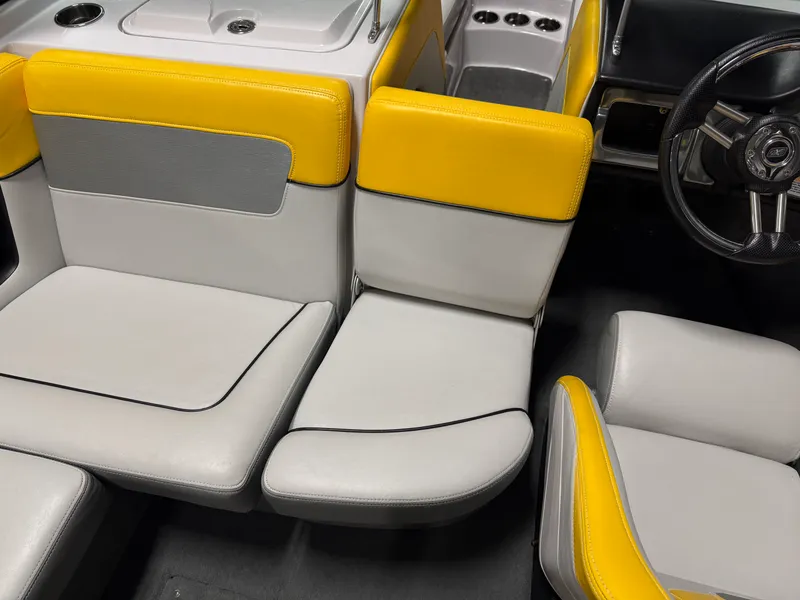 Slide: The Image of Nautique 200 SPORT NAUTIQUE 2012 - 51