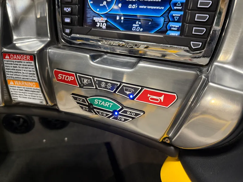 Slide: The Image of Nautique 200 SPORT NAUTIQUE 2012 - 68