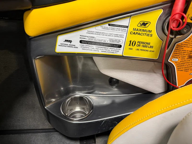 Slide: The Image of Nautique 200 SPORT NAUTIQUE 2012 - 70