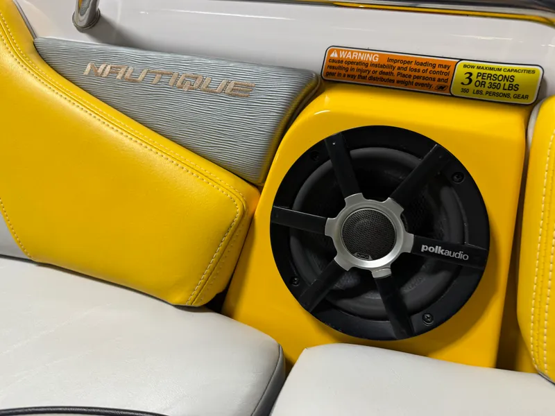 Slide: The Image of Nautique 200 SPORT NAUTIQUE 2012 - 82