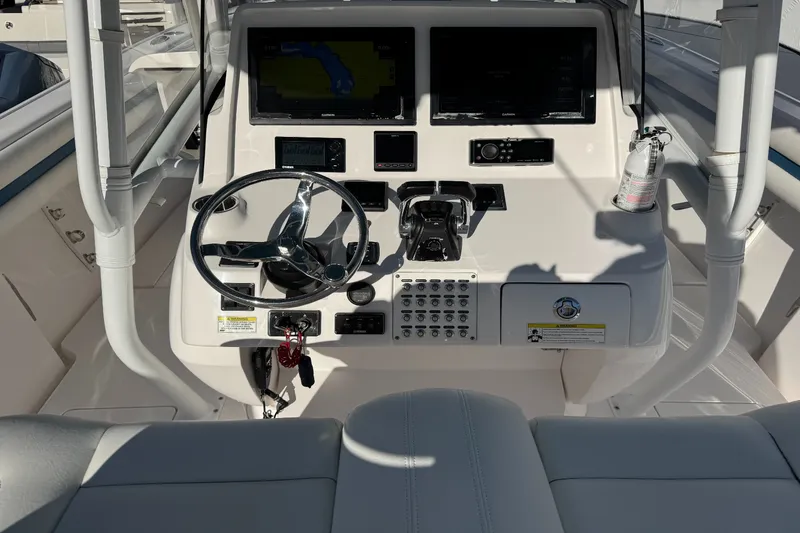 Slide: The Image of Intrepid 400 2017 - 24