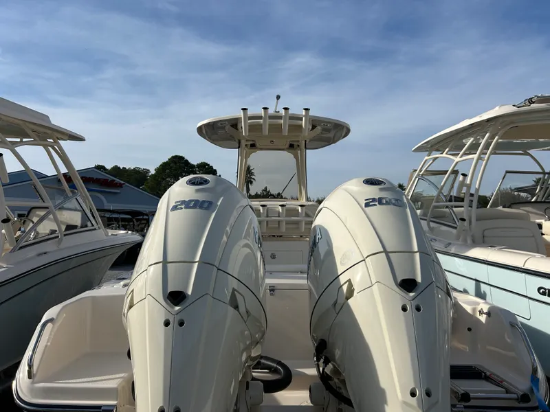 Slide: The Image of Grady-White Fisherman 257 2026 - 7