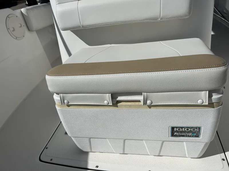 Slide: The Image of EdgeWater 188C 2022 - 22