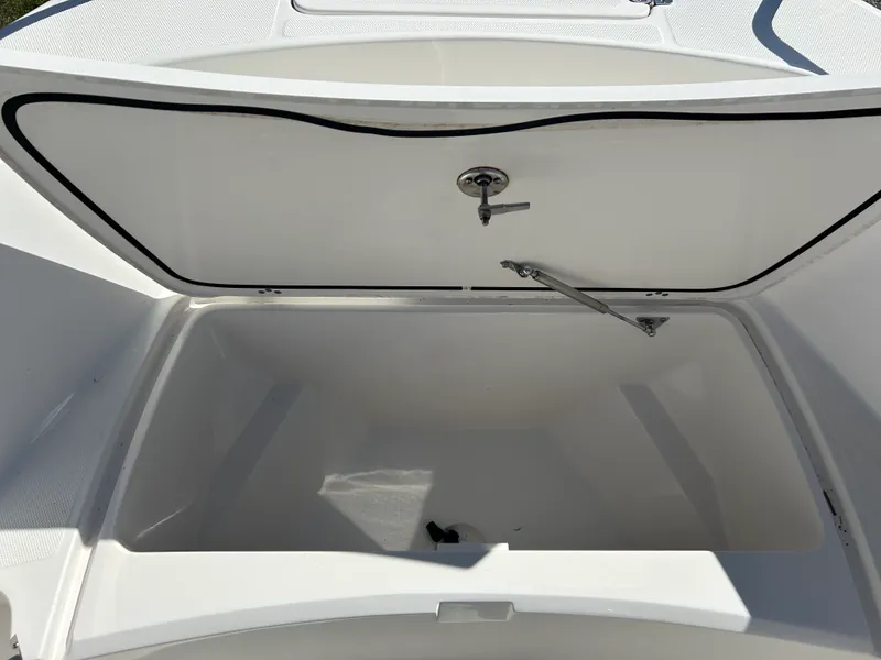 Slide: The Image of EdgeWater 188C 2022 - 25