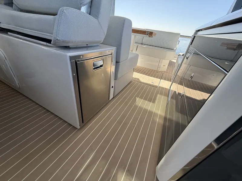 Slide: The Image of Saxdor 400GTO 2025 - 26