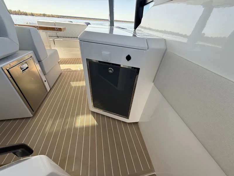 Slide: The Image of Saxdor 400GTO 2025 - 27