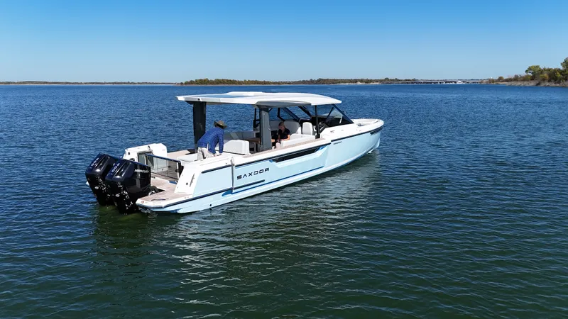 Slide: The Image of Saxdor 400GTO 2025 - 3