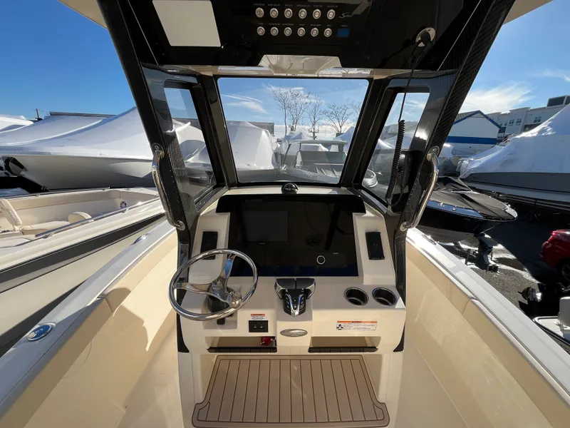 Slide: The Image of Scout 260 LXF 2026 - 19