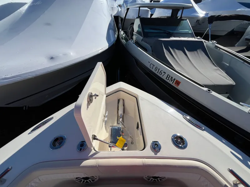 Slide: The Image of Scout 260 LXF 2026 - 34