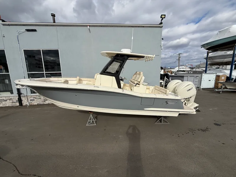 Slide: The Image of Scout 260 LXF 2026 - 37