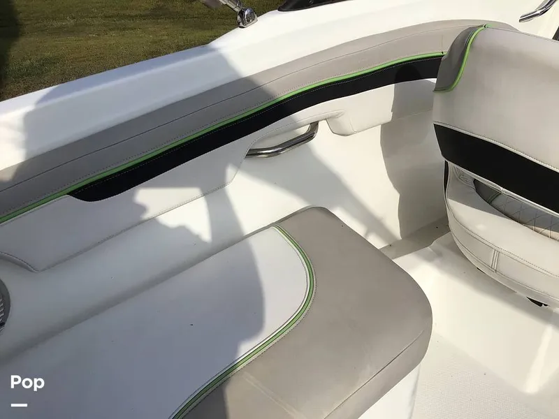 Slide: The Image of Tahoe 700 2018 - 15847691