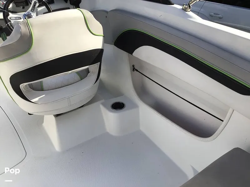 Slide: The Image of Tahoe 700 2018 - 15847692