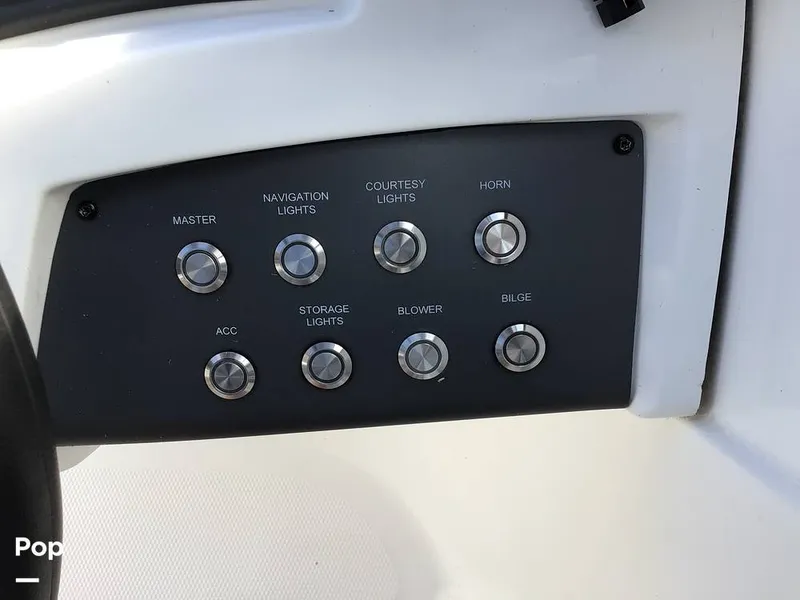 Slide: The Image of Tahoe 700 2018 - 15847704