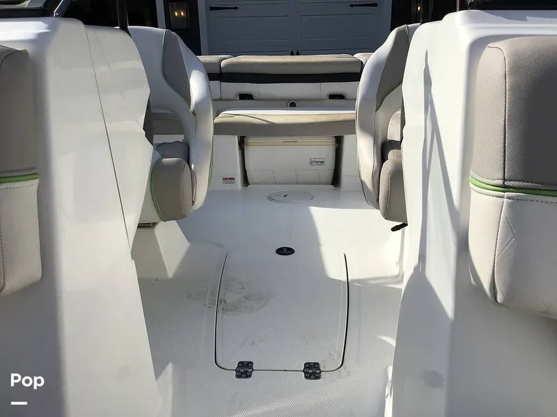 Slide: The Image of Tahoe 700 2018 - 15847718