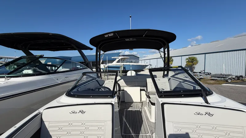 Slide: The Image of Sea Ray SPX 210 Outboard 2026 - 27