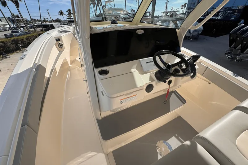 Slide: The Image of Scout 357 LXF 2025 - 15