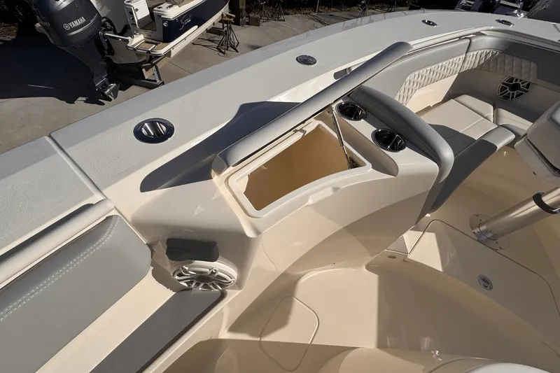 Slide: The Image of Scout 357 LXF 2025 - 27