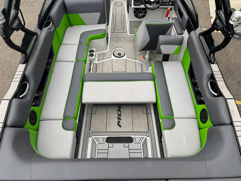 Slide: The Image of Moomba MAX 2019 - 14