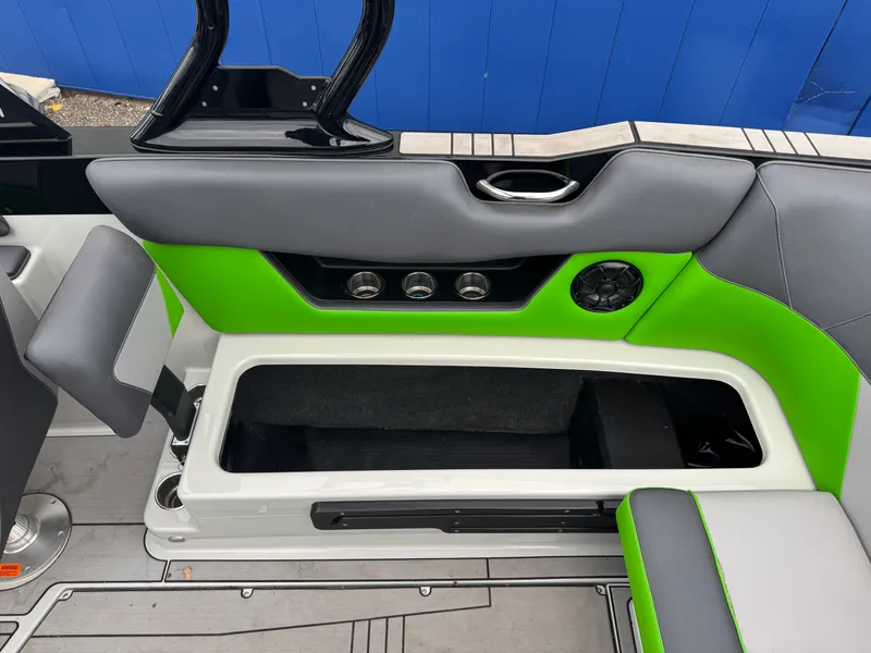 Slide: The Image of Moomba MAX 2019 - 16