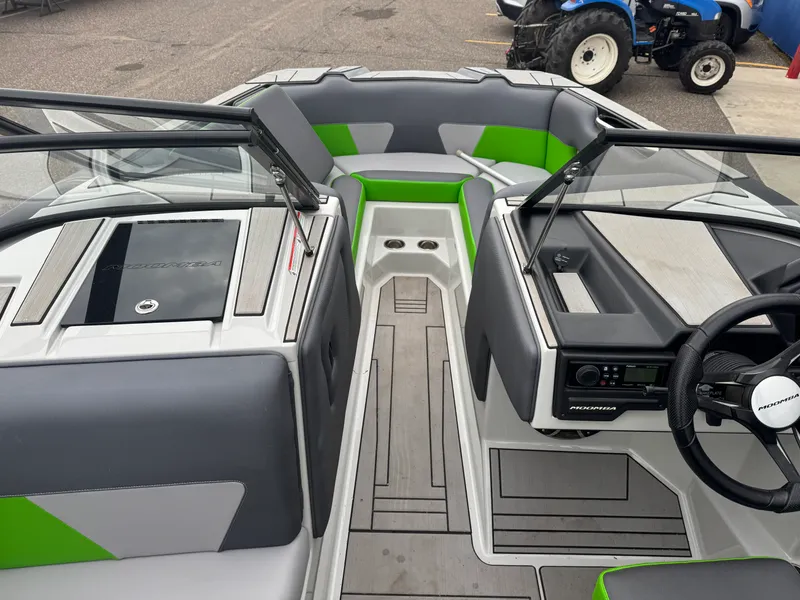 Slide: The Image of Moomba MAX 2019 - 32