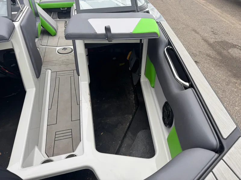 Slide: The Image of Moomba MAX 2019 - 38