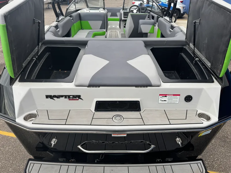 Slide: The Image of Moomba MAX 2019 - 6