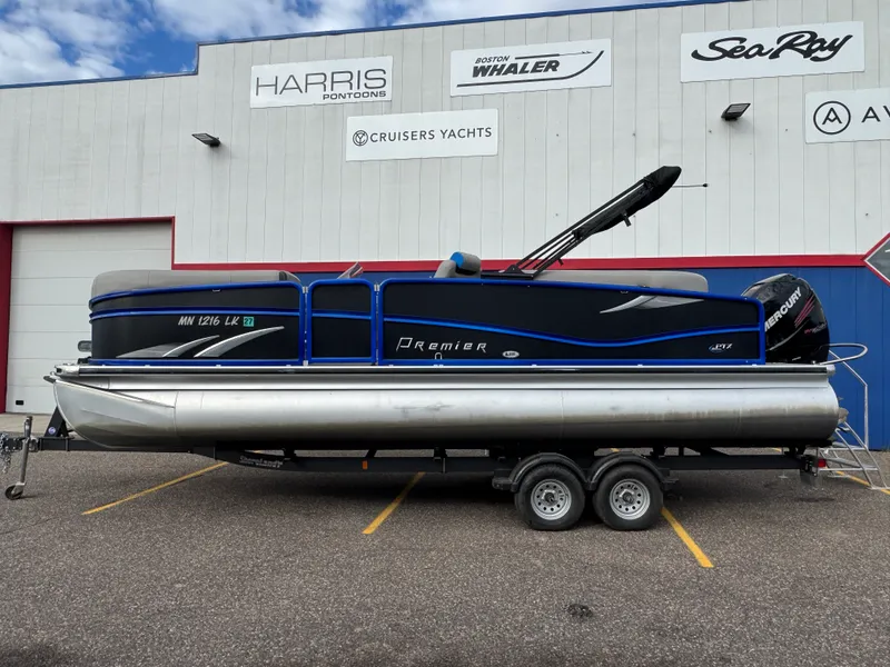 Slide: The Image of Premier 230 SOLARIS 2016 - 2