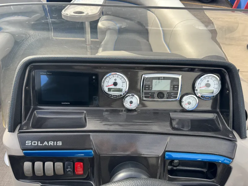 Slide: The Image of Premier 230 SOLARIS 2016 - 27