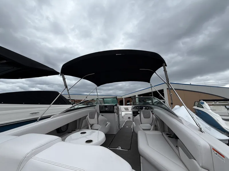 Slide: The Image of Four Winns HD270-OB 2019 - 6