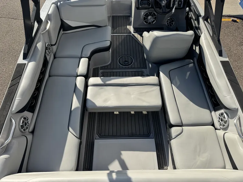 Slide: The Image of Axis T22 2018 - 16