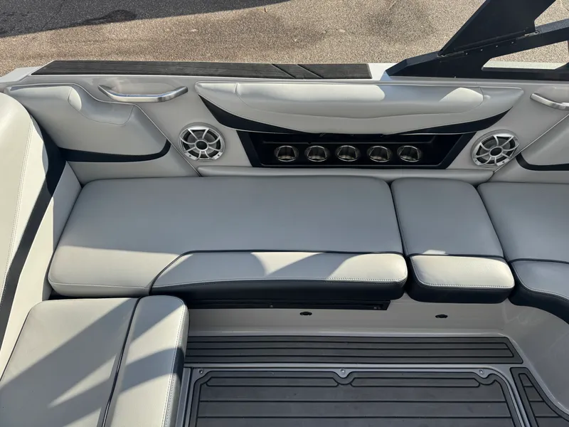 Slide: The Image of Axis T22 2018 - 20