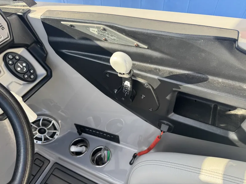 Slide: The Image of Axis T22 2018 - 34