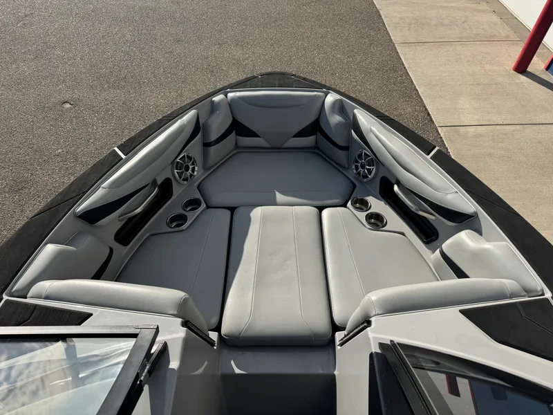 Slide: The Image of Axis T22 2018 - 35