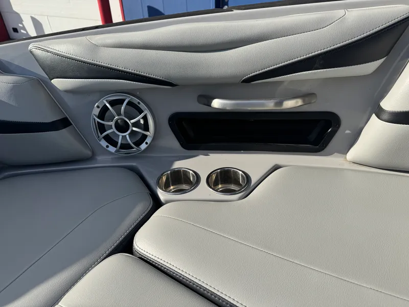 Slide: The Image of Axis T22 2018 - 37