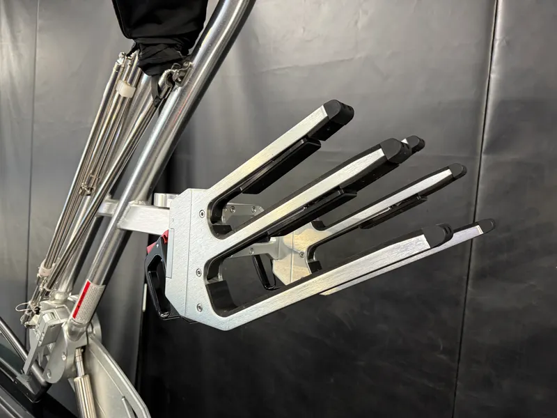 Slide: The Image of Mastercraft XT24 2022 - 98