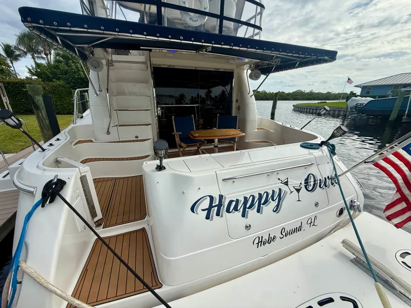 Slide: The Image of Sea Ray 48 Sedan Bridge 2004 - 2