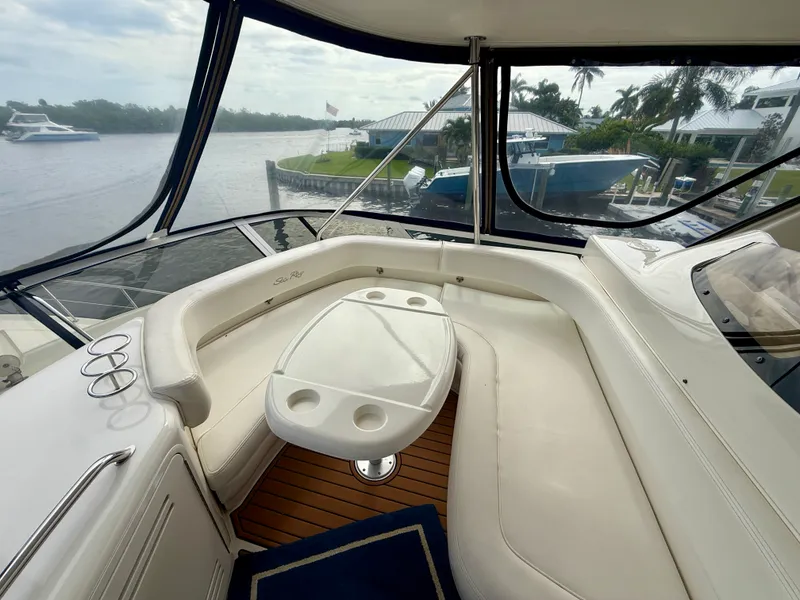 Slide: The Image of Sea Ray 48 Sedan Bridge 2004 - 21