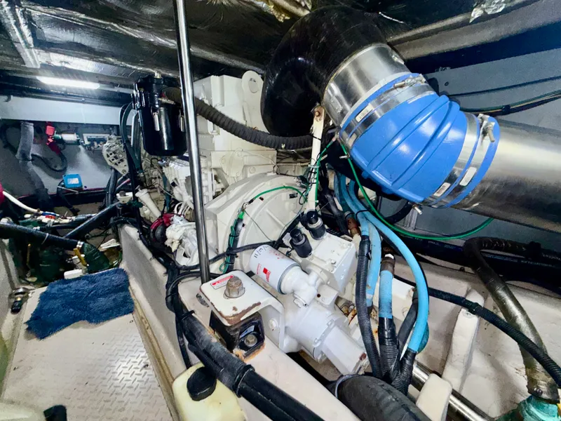 Slide: The Image of Sea Ray 48 Sedan Bridge 2004 - 27