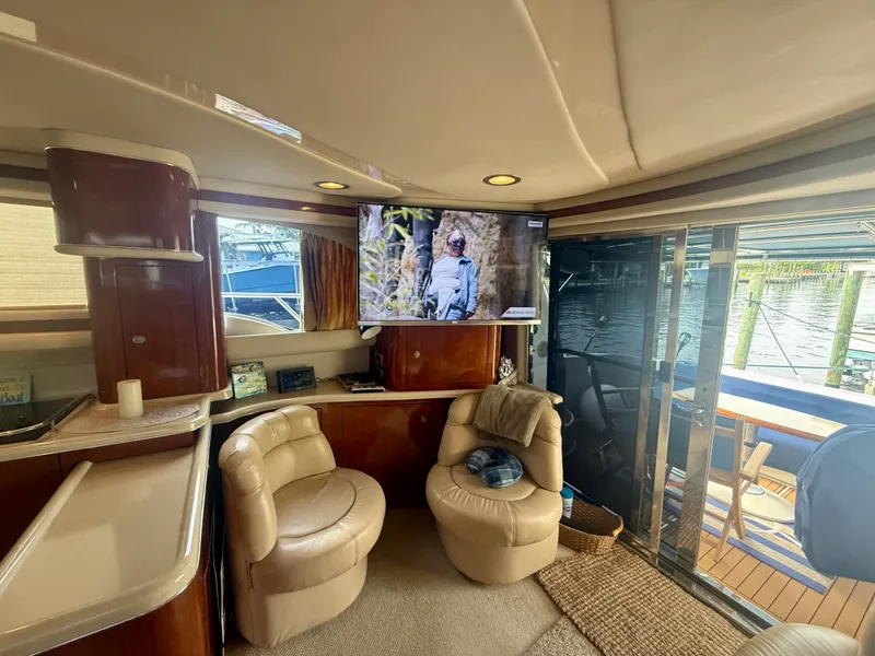 Slide: The Image of Sea Ray 48 Sedan Bridge 2004 - 7