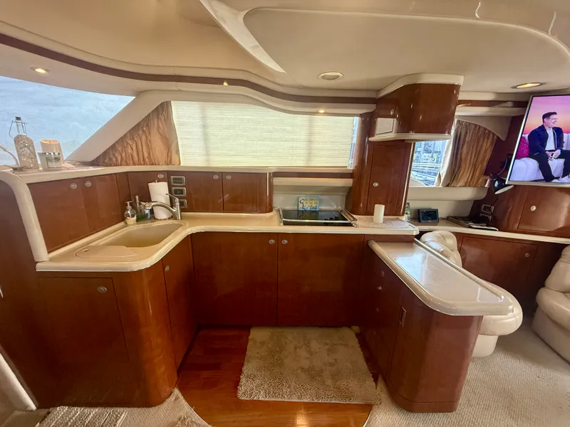 Slide: The Image of Sea Ray 48 Sedan Bridge 2004 - 9