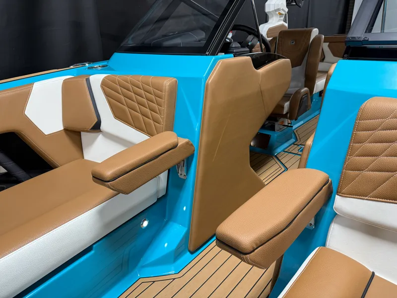 Slide: The Image of Correct Craft G23 2024 - 103