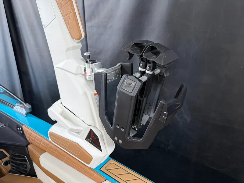 Slide: The Image of Correct Craft G23 2024 - 107