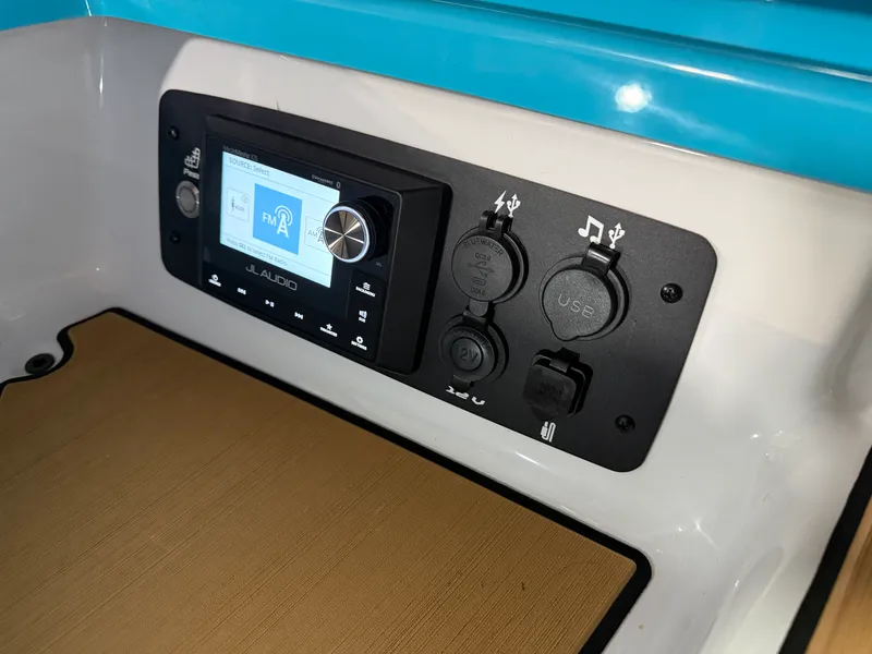 Slide: The Image of Correct Craft G23 2024 - 41