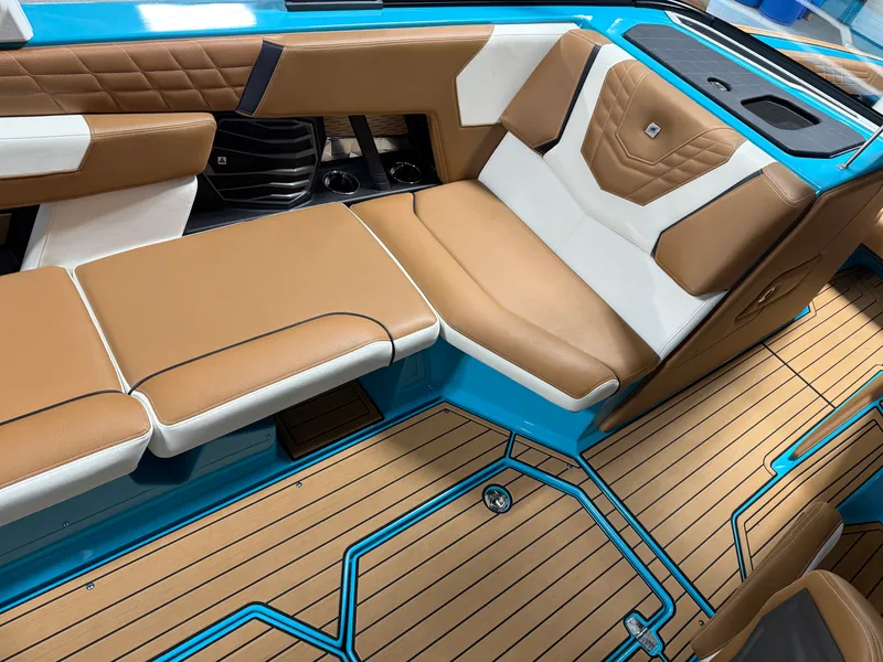 Slide: The Image of Correct Craft G23 2024 - 48