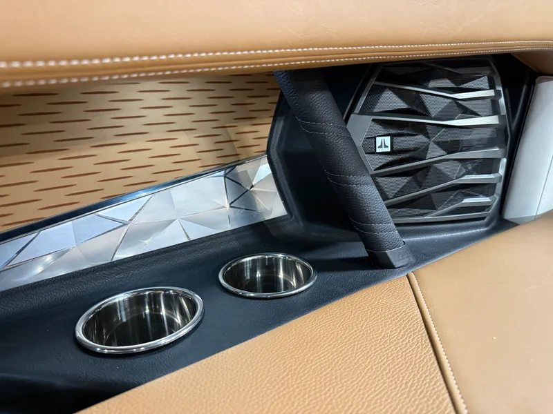 Slide: The Image of Correct Craft G23 2024 - 52