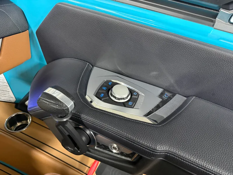 Slide: The Image of Correct Craft G23 2024 - 80