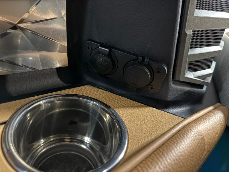 Slide: The Image of Correct Craft G23 2024 - 87