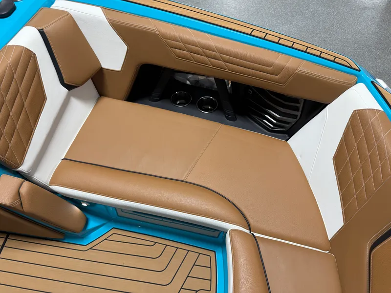 Slide: The Image of Correct Craft G23 2024 - 96