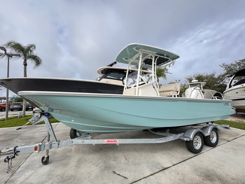 Slide: The Image of Boston Whaler 210 Montauk 2026 - 1